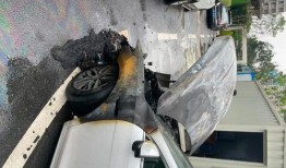 车闹女车主爆料最新消息,还原事发经过及后续进展