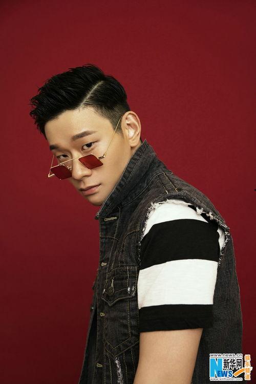 最新艺人爆料,揭秘娱乐圈最新猛料，艺人真实生活大曝光！